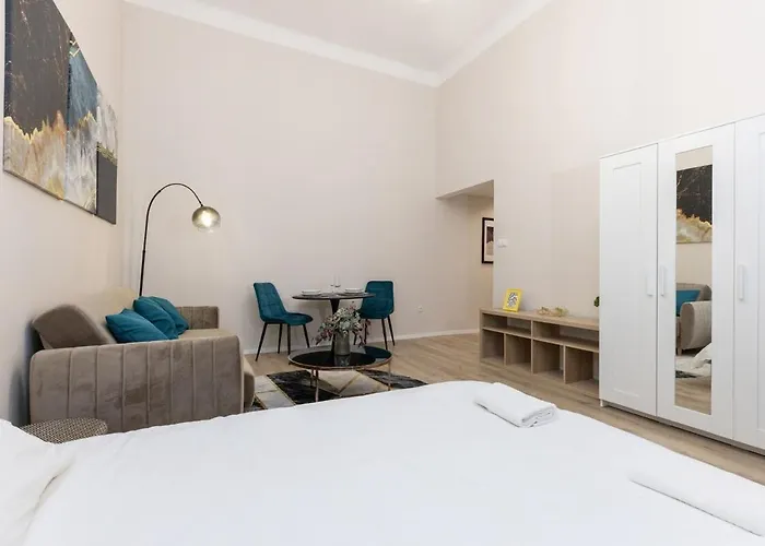 Center 2 Bedroom Apartment! Budapeszt